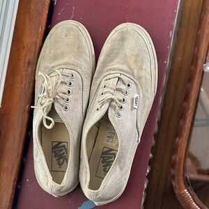 Vans women’s Tan Canvas Sneakers
